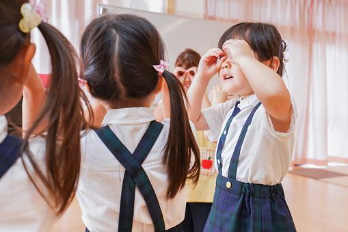 保育教諭/契約社員　地下鉄学園前駅より徒歩5分♪賞与年4回！希望休や有休を取りやすい職場☆